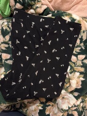 torrid Black Leggings with Small White Floral Detail